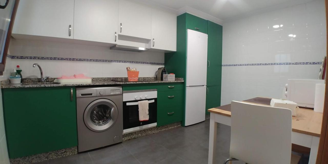 Piso Muy Luminoso En Zona Vieja Apartment Pontevedra Luaran gambar